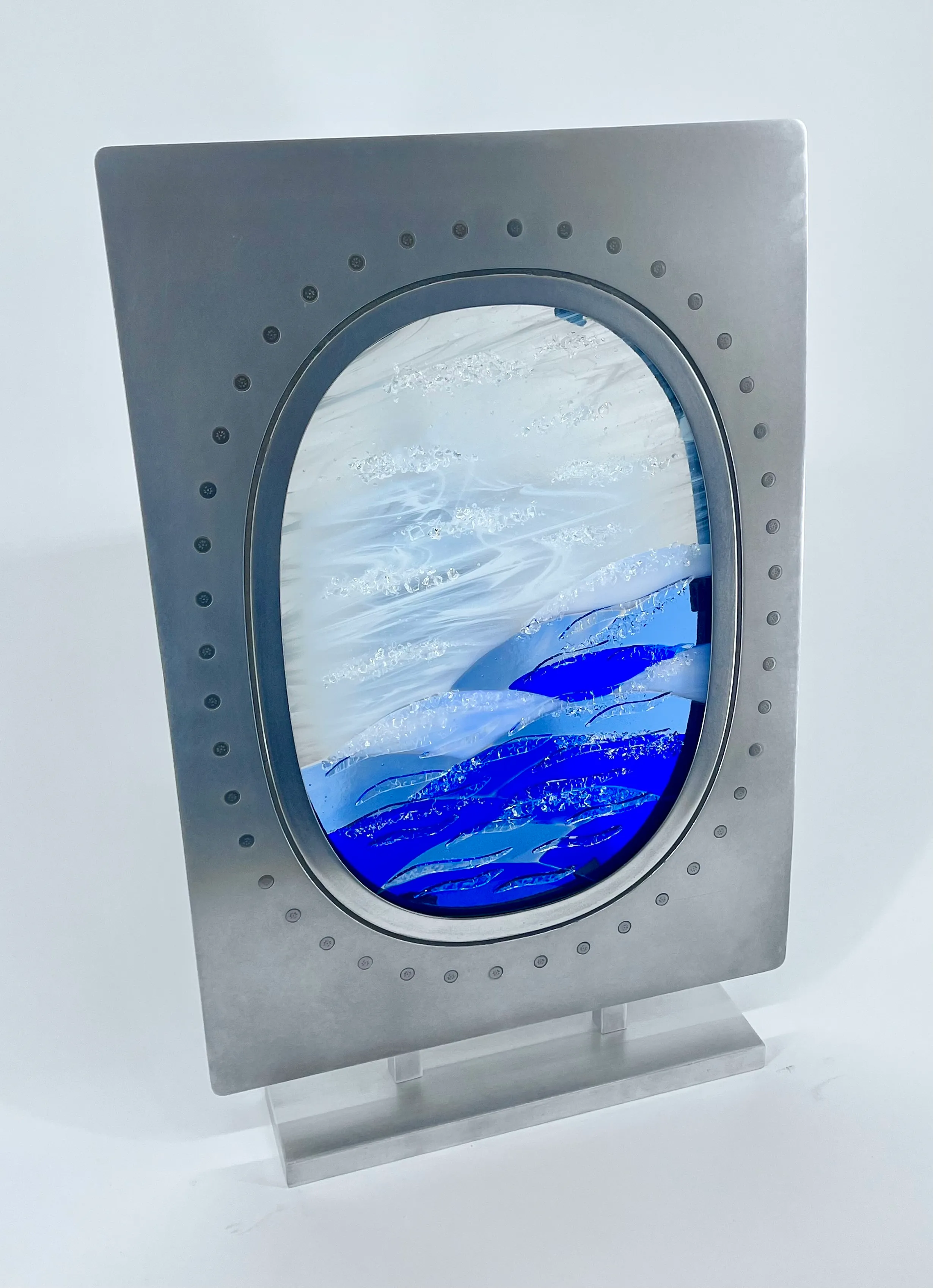 Artistic glass award with organic shape